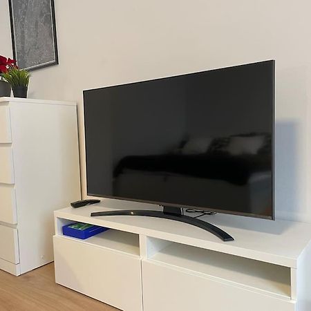 Charming Apartment Near City Center Wien Exteriör bild
