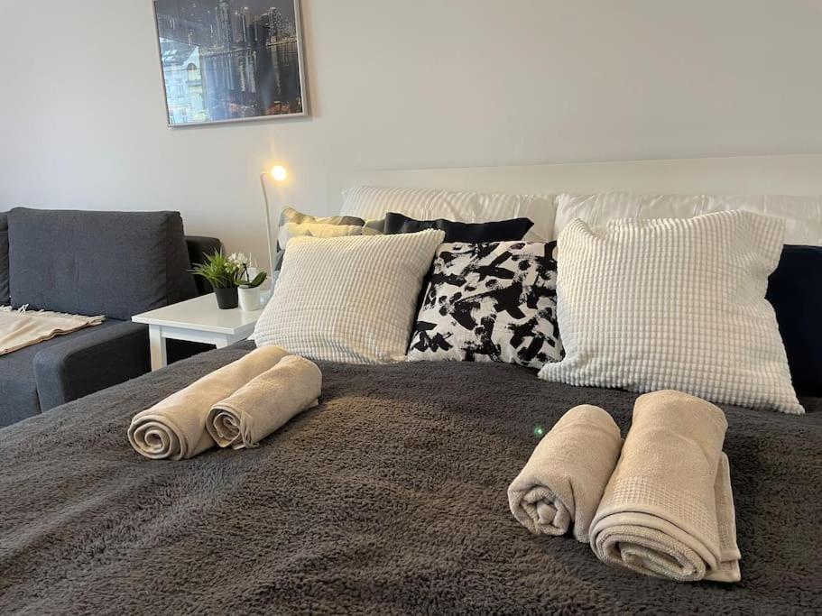 Charming Apartment Near City Center Wien Exteriör bild